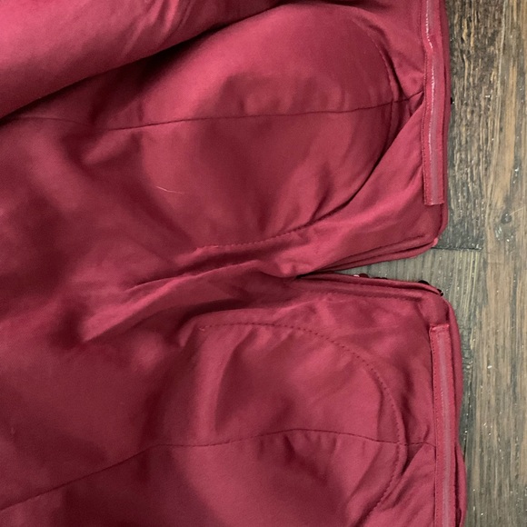 Maniju off the shoulder sequin gown with high side slit. Large - Picture 15 of 16